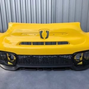 pare-chocs avant jaune pour une Fiat 500 Abarth 595/695