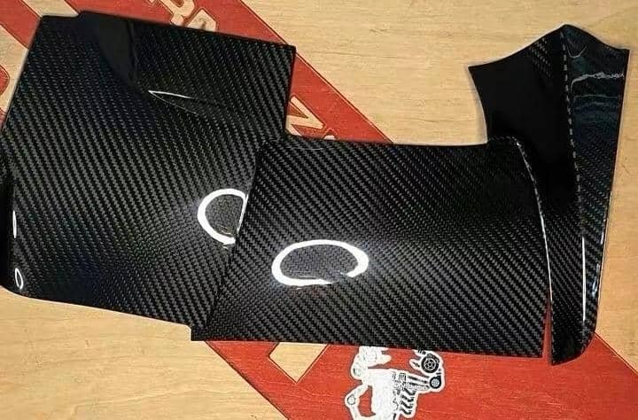 Kit de couverture de tableau de bord en carbone 500