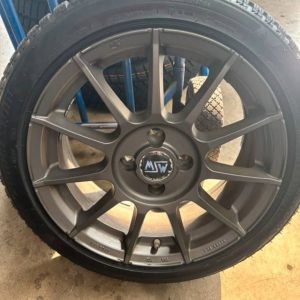 Jantes alliage Fiat 500 / Abarth O.Z. + pneus hiver 195 45 16